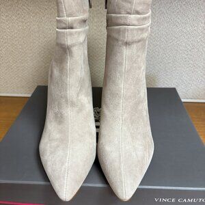 New, with original box Women's Vince Camuto Suede Ankle Boot.  Size 8.5 Medium